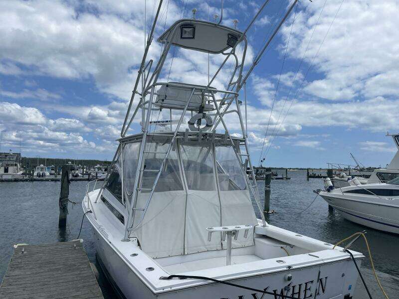 33ft Blackfin Yacht For Sale