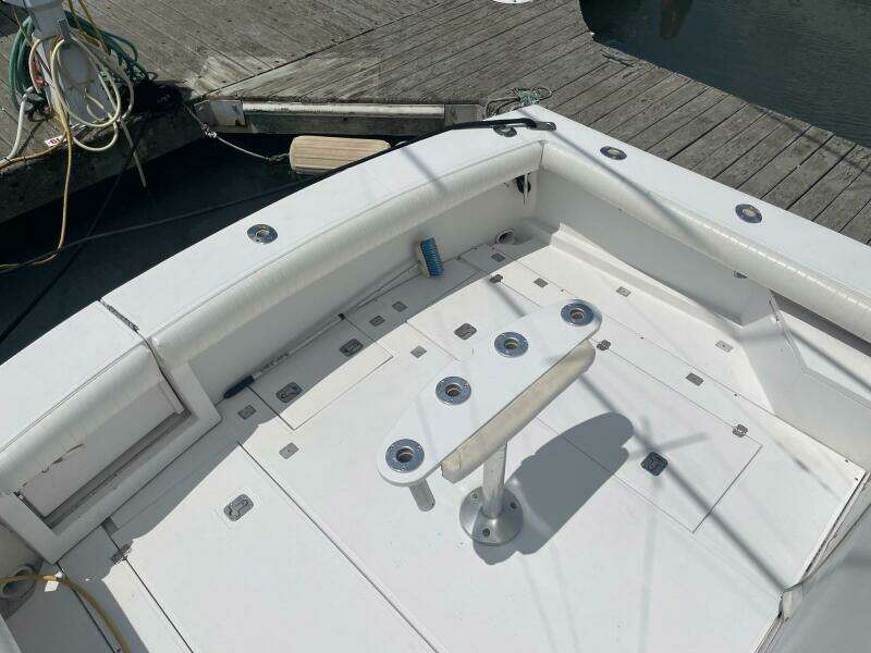 33ft Blackfin Yacht For Sale