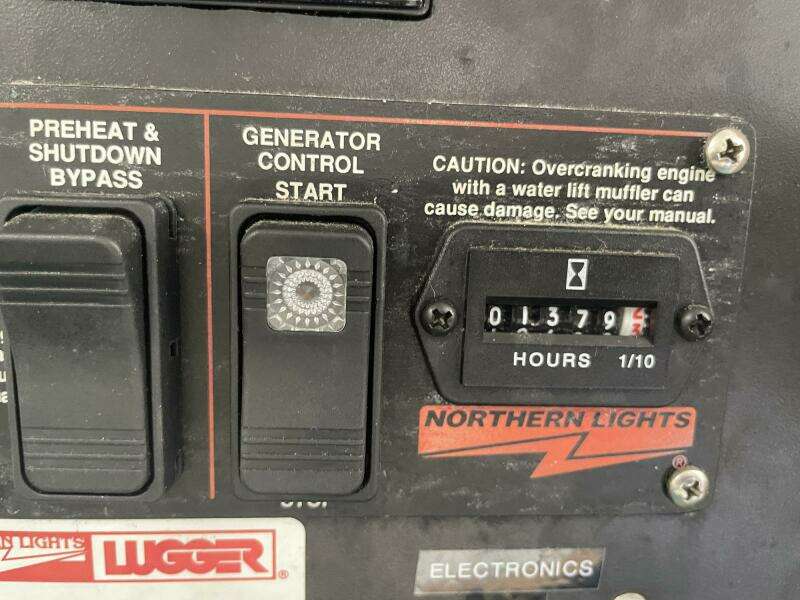 33ft Blackfin Yacht For Sale