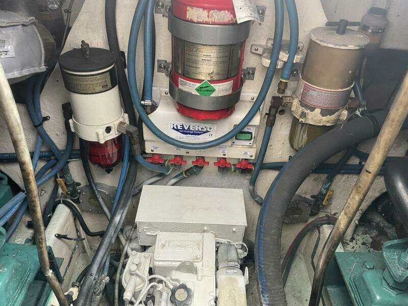 33ft Blackfin Yacht For Sale