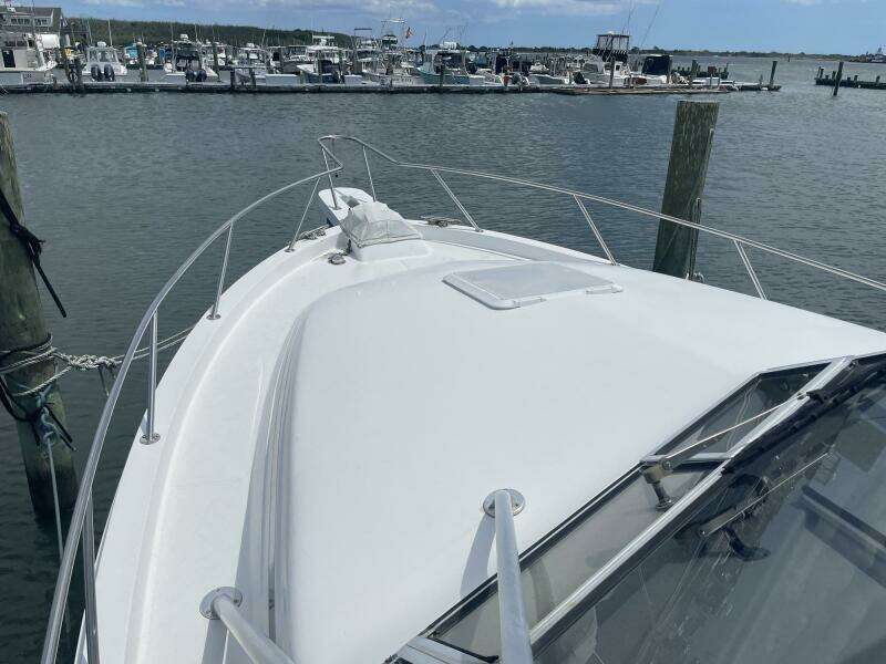 33ft Blackfin Yacht For Sale