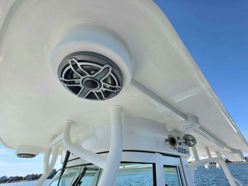 32ft World Cat Yacht For Sale