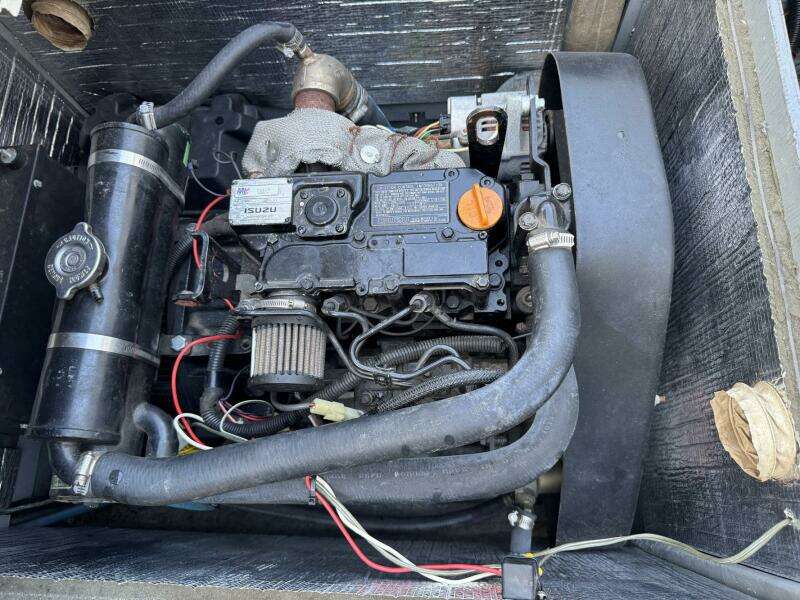 38ft Bertram Yacht For Sale