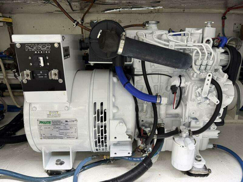 High Tide 47ft Buddy Davis Yacht For Sale