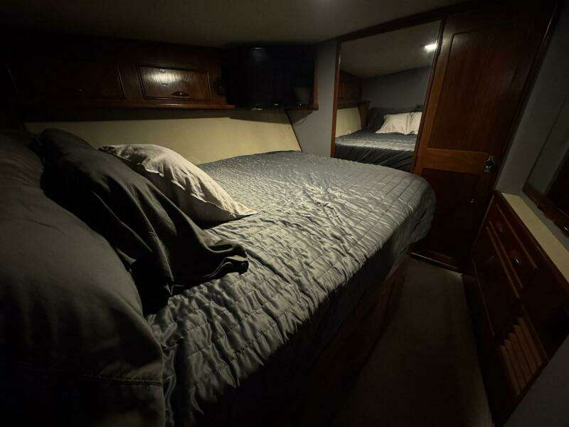 High Tide 47ft Buddy Davis Yacht For Sale