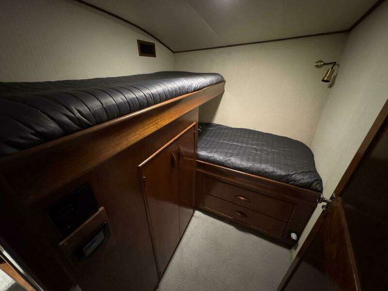 High Tide 47ft Buddy Davis Yacht For Sale