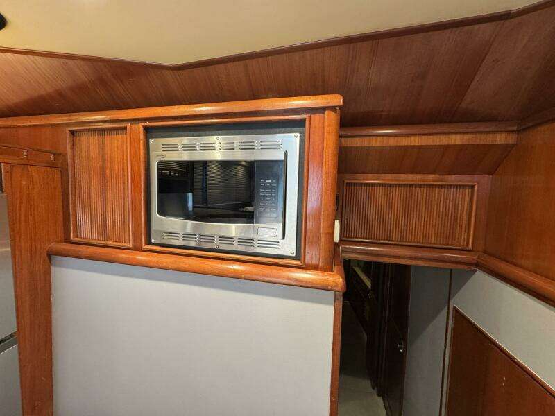 High Tide 47ft Buddy Davis Yacht For Sale