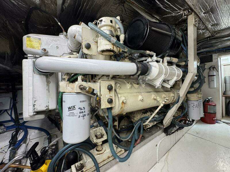 High Tide 47ft Buddy Davis Yacht For Sale