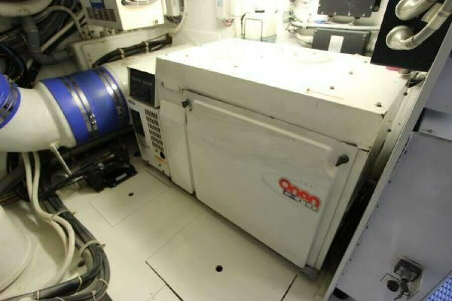 60ft Hatteras Yacht For Sale