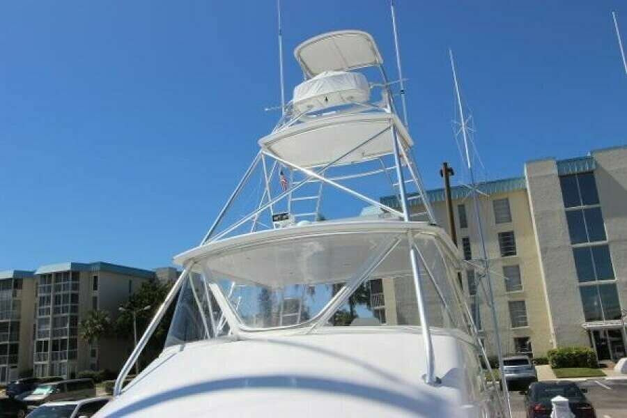 60ft Hatteras Yacht For Sale
