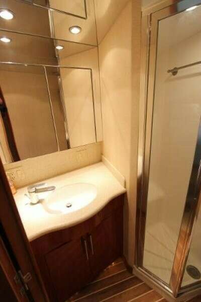 60ft Hatteras Yacht For Sale