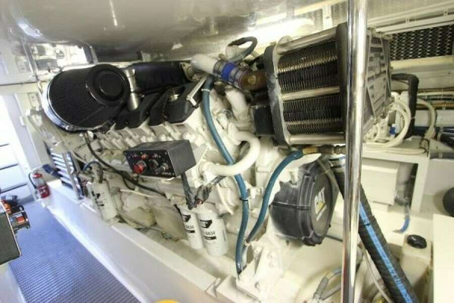 60ft Hatteras Yacht For Sale