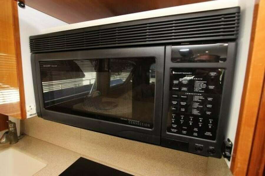 60ft Hatteras Yacht For Sale