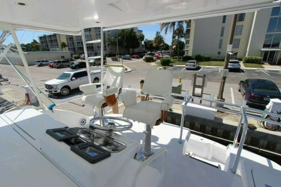 60ft Hatteras Yacht For Sale