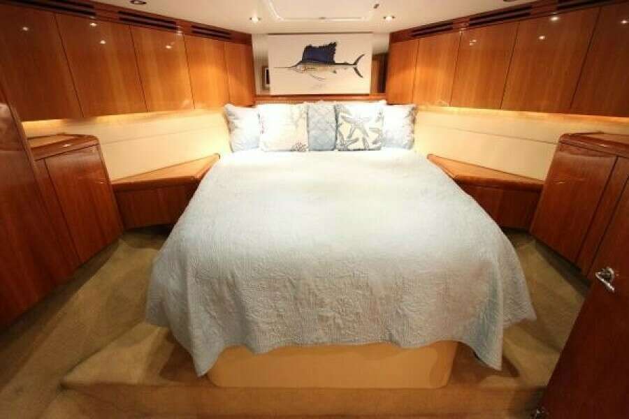 60ft Hatteras Yacht For Sale
