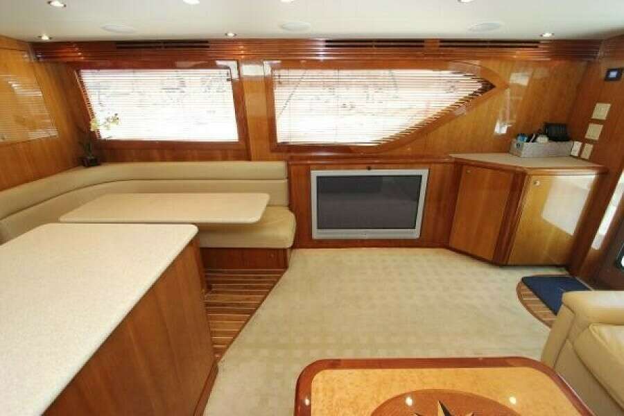 60ft Hatteras Yacht For Sale