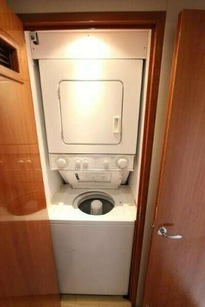 60ft Hatteras Yacht For Sale