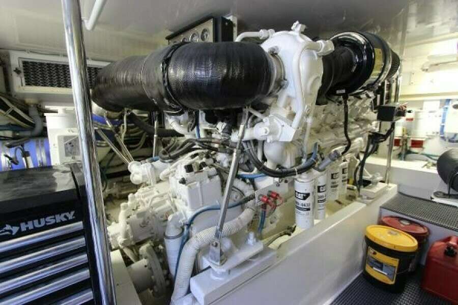 60ft Hatteras Yacht For Sale