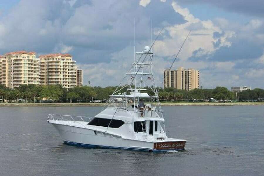 60ft Hatteras Yacht For Sale