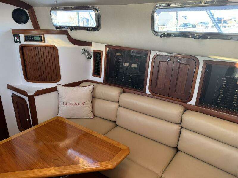 PILGRIM  34ft Legacy Yachts Yacht For Sale