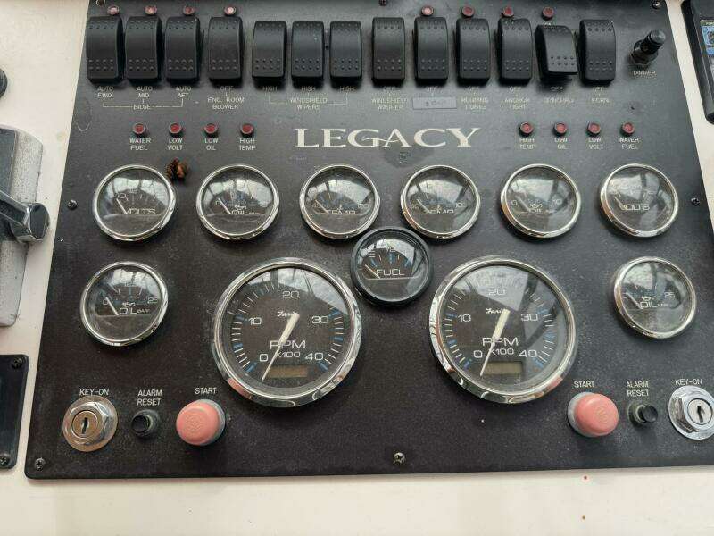 PILGRIM  34ft Legacy Yachts Yacht For Sale