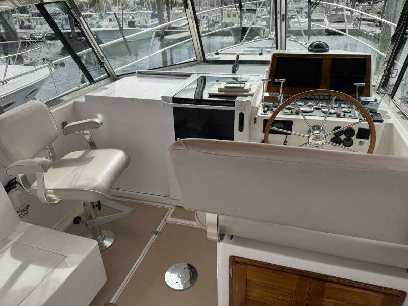 PILGRIM  34ft Legacy Yachts Yacht For Sale