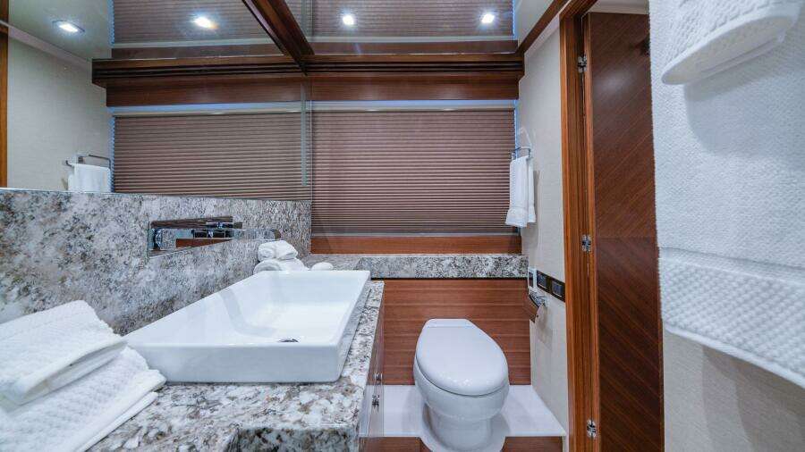 65ft Regency Yacht For Sale