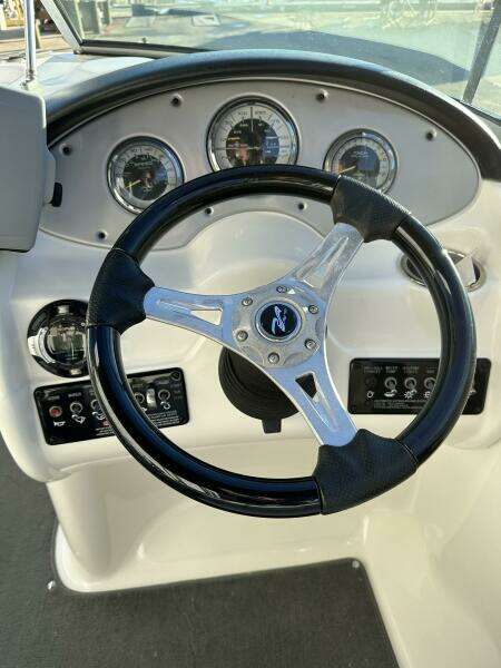 20ft Sea Ray Yacht For Sale