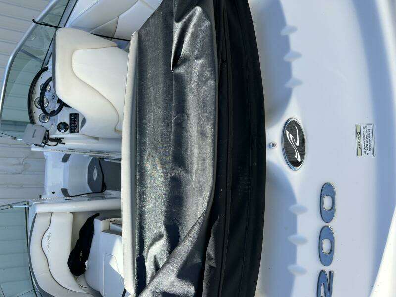 20ft Sea Ray Yacht For Sale