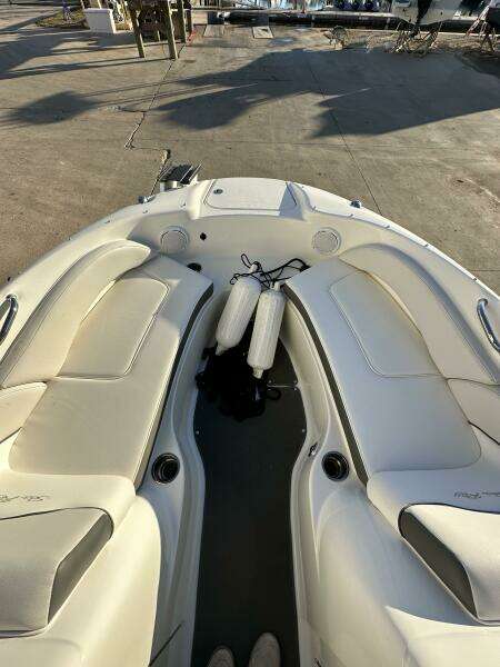 20ft Sea Ray Yacht For Sale