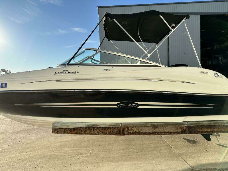 20ft Sea Ray Yacht For Sale