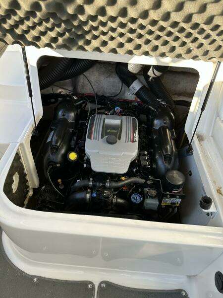 20ft Sea Ray Yacht For Sale