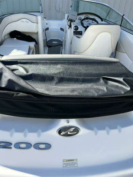 20ft Sea Ray Yacht For Sale