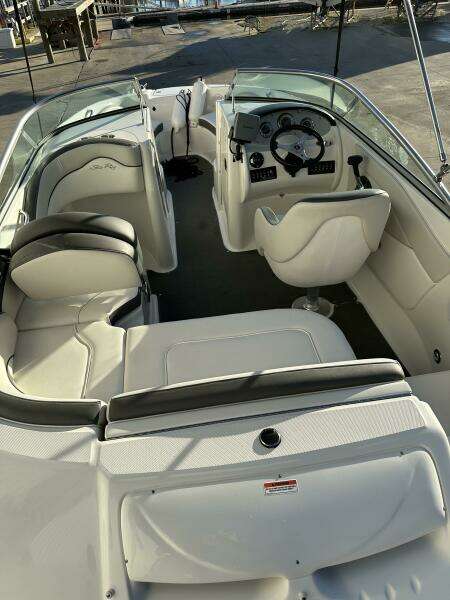 20ft Sea Ray Yacht For Sale