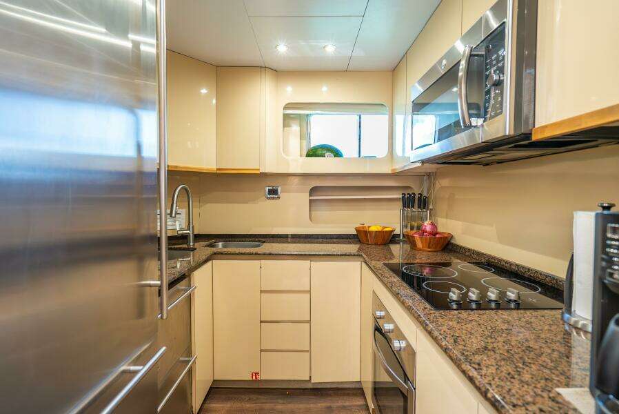 AZURE 97ft Maiora Yacht For Sale