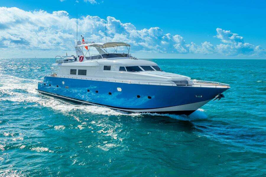 AZURE 97ft Maiora Yacht For Sale