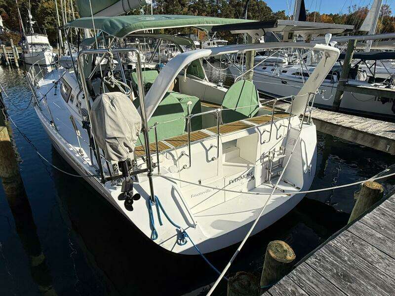 Evermore 45ft Allures Yacht For Sale