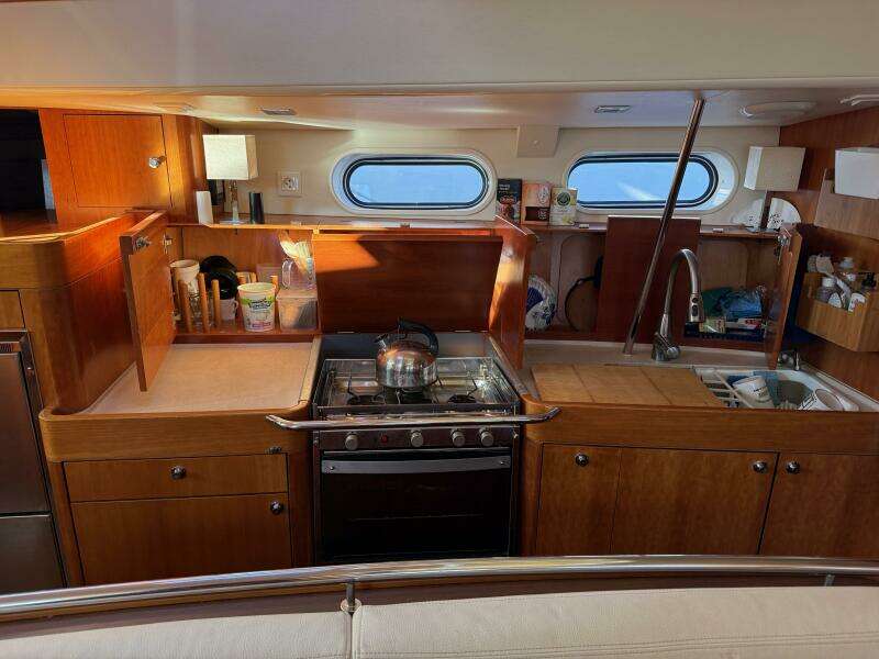 Evermore 45ft Allures Yacht For Sale
