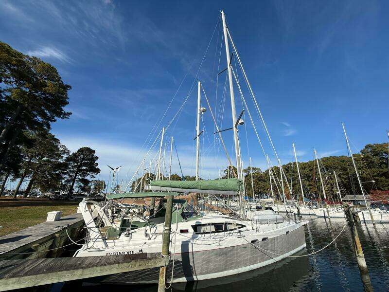 Evermore 45ft Allures Yacht For Sale