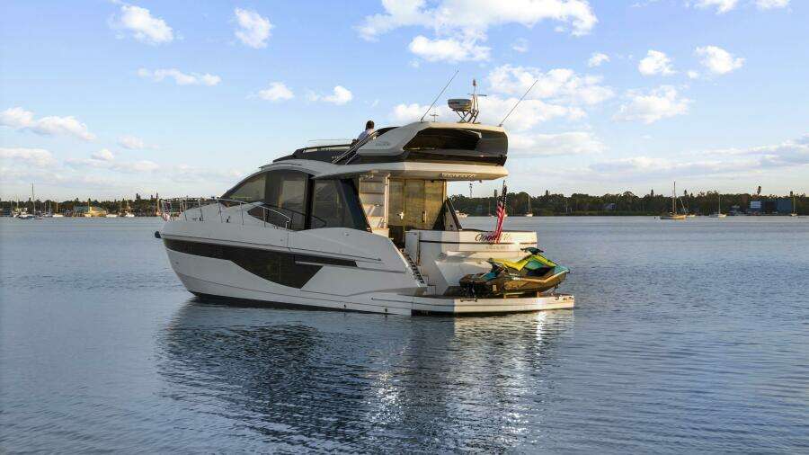48ft Galeon Yacht For Sale