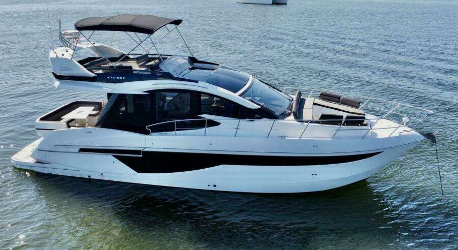48ft Galeon Yacht For Sale
