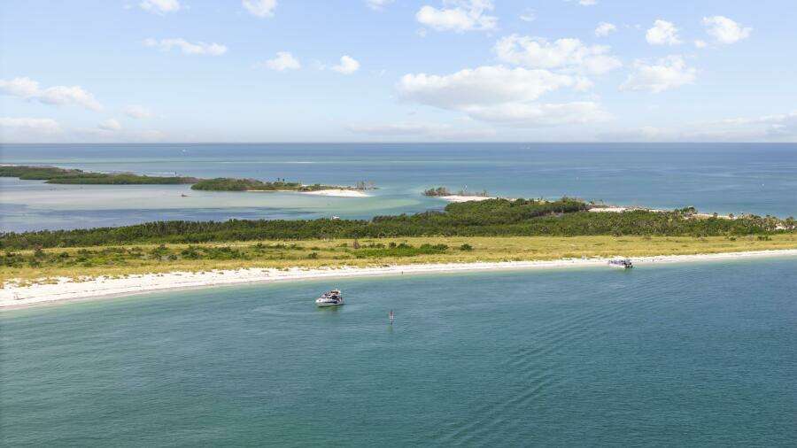 48ft Galeon Yacht For Sale