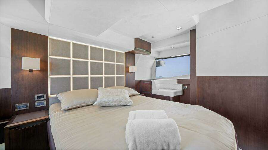 48ft Galeon Yacht For Sale