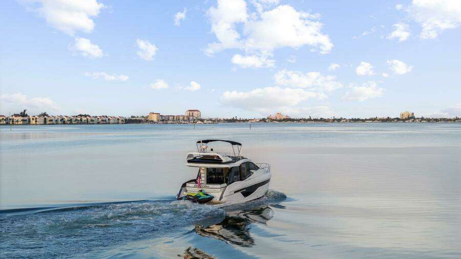 48ft Galeon Yacht For Sale