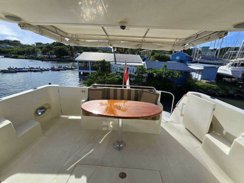 White Pearl 1 56ft Hampton Yacht For Sale