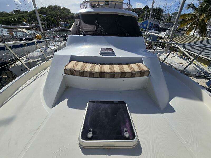 White Pearl 1 56ft Hampton Yacht For Sale