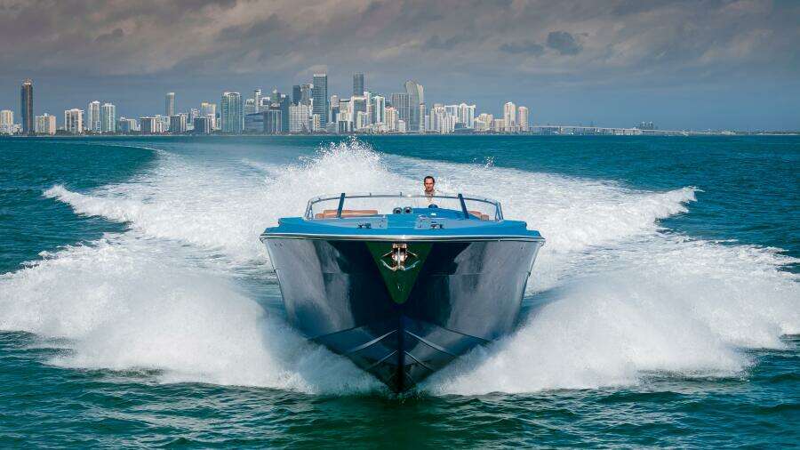 JAM 51ft Magna Marine Yacht For Sale