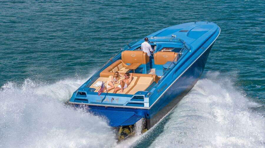 JAM 51ft Magna Marine Yacht For Sale