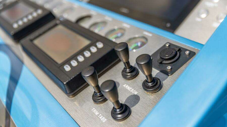 JAM 51ft Magna Marine Yacht For Sale