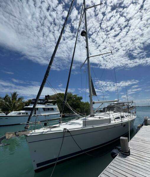 Courageux 49ft Hunter Yacht For Sale